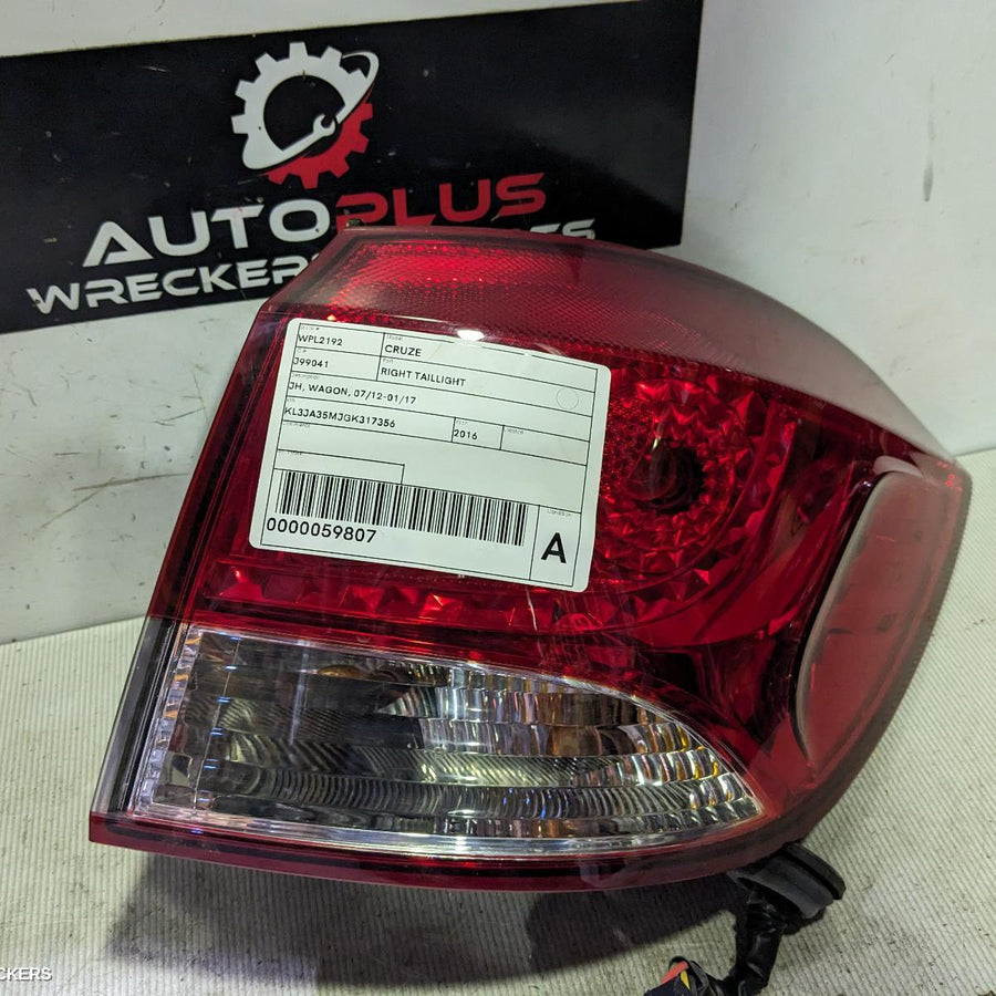 2012-2017 Holden Cruze Right Taillight
