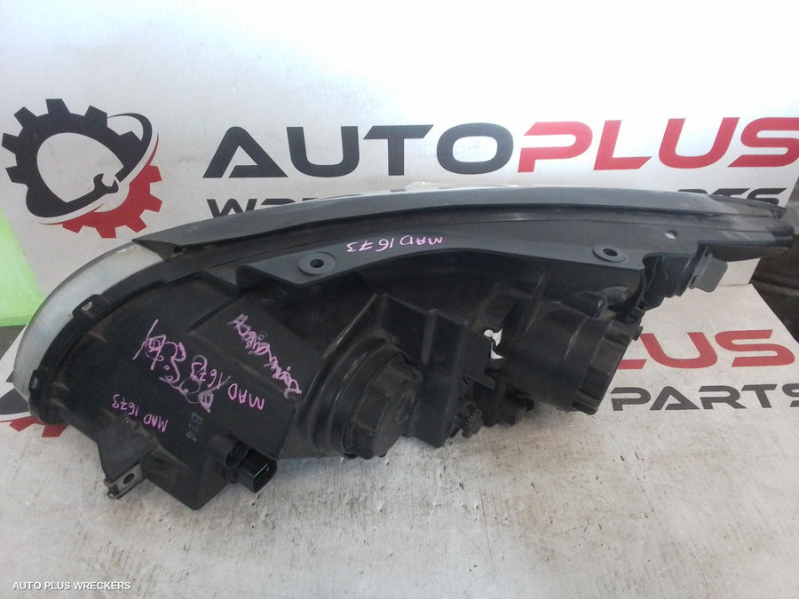 2008-2012 Hyundai I30 Right Headlamp