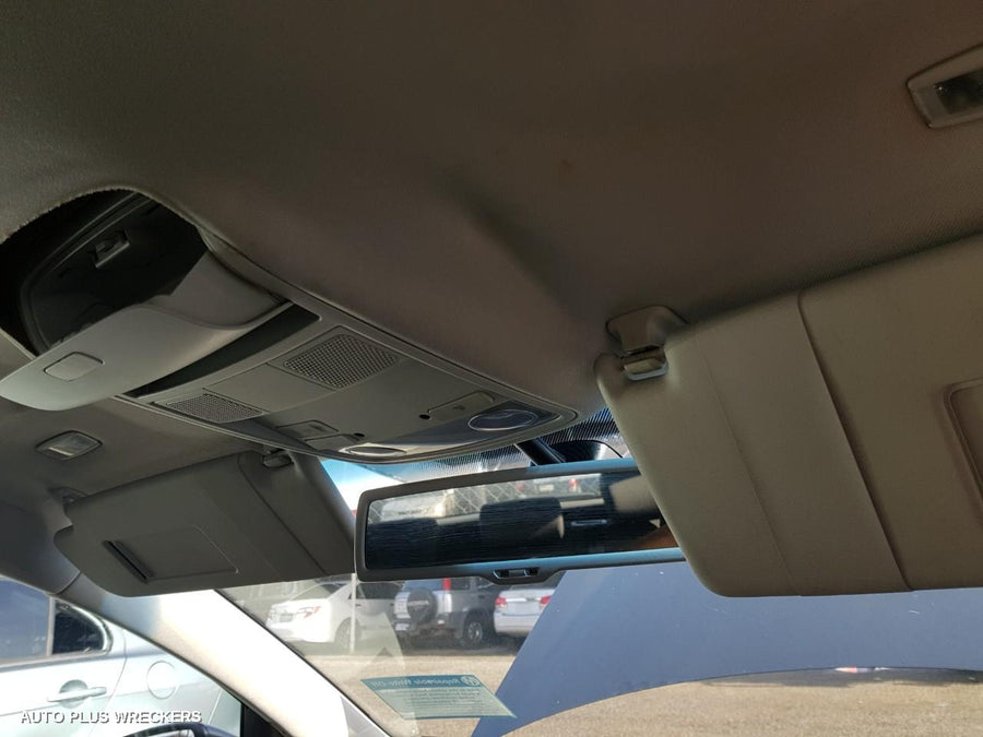 2009 Volkswagen Golf Right Rear Door Sliding