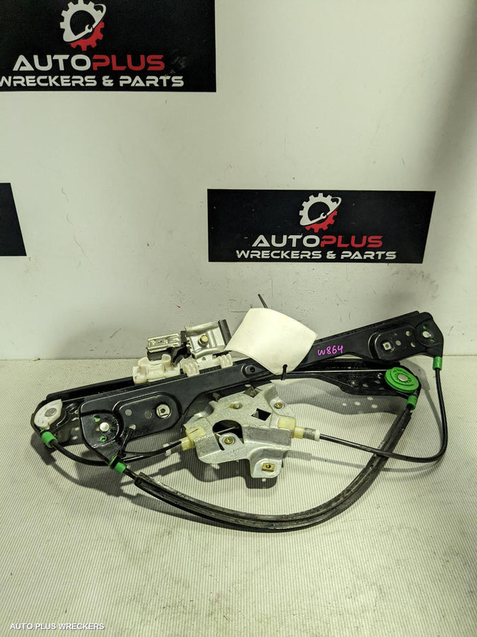 2006 Chrysler 300c Left Front Window Reg Motor