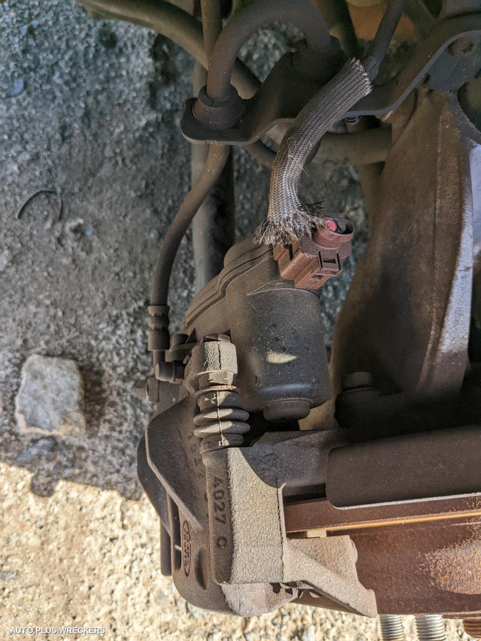 2012 LAND ROVER RANGEROVER EVOQUE LEFT DOOR MIRROR