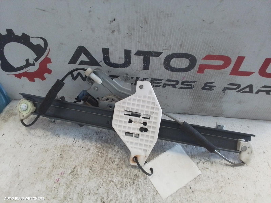 2009 Holden Captiva Left Front Window Reg Motor