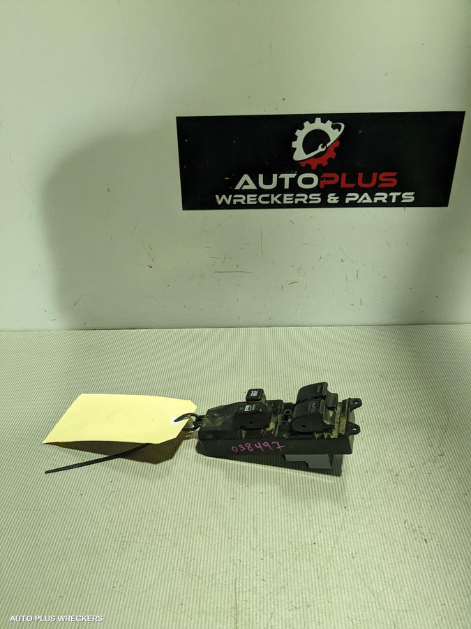 2009 Toyota Hiace Pwr Dr Wind Switch