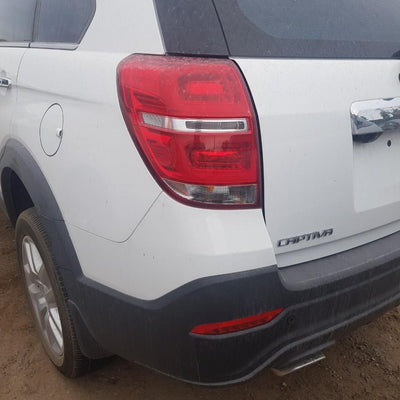 2017 Holden Captiva Left Front Door Window