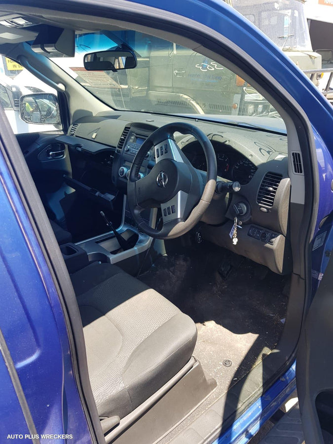 2013 Nissan Navara Left Front Window Reg Motor