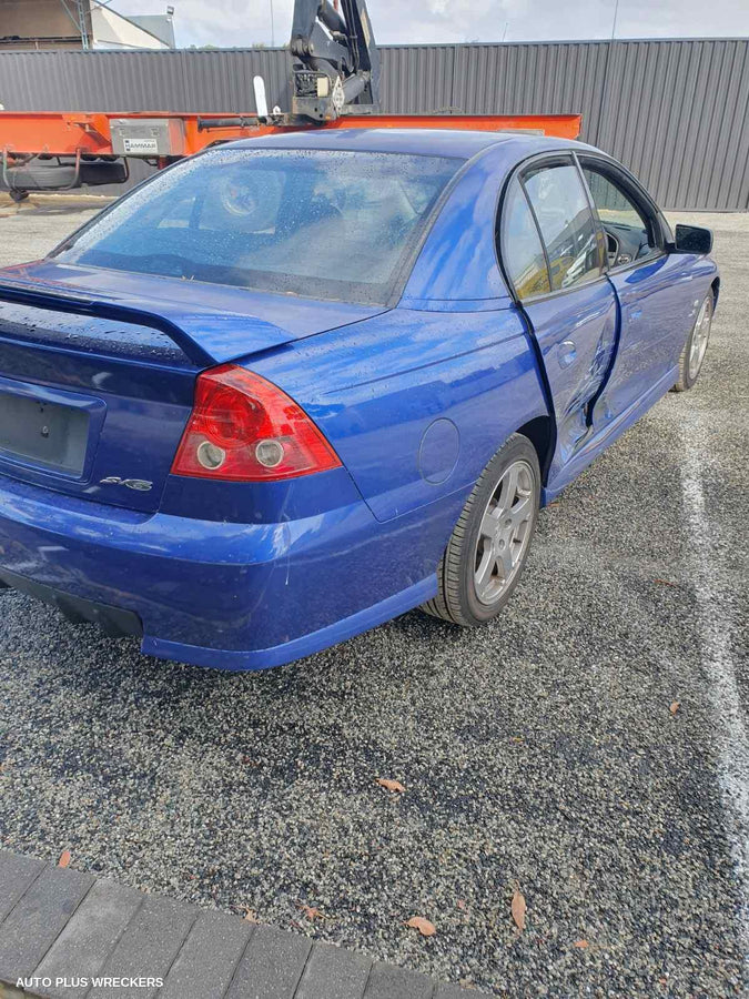 2004 Holden Commodore Radiator