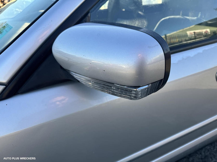 2004 Subaru Outback Left Door Mirror