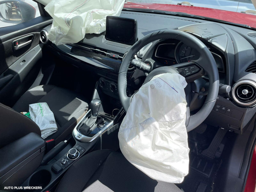 2021 Mazda 2 Right Front Strut