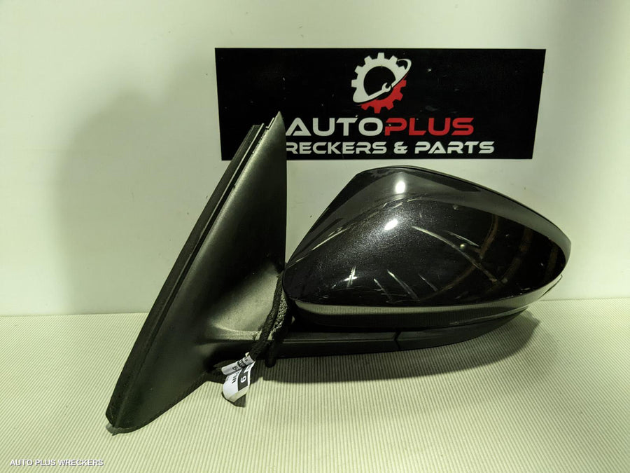 2020 Skoda Octavia Left Door Mirror