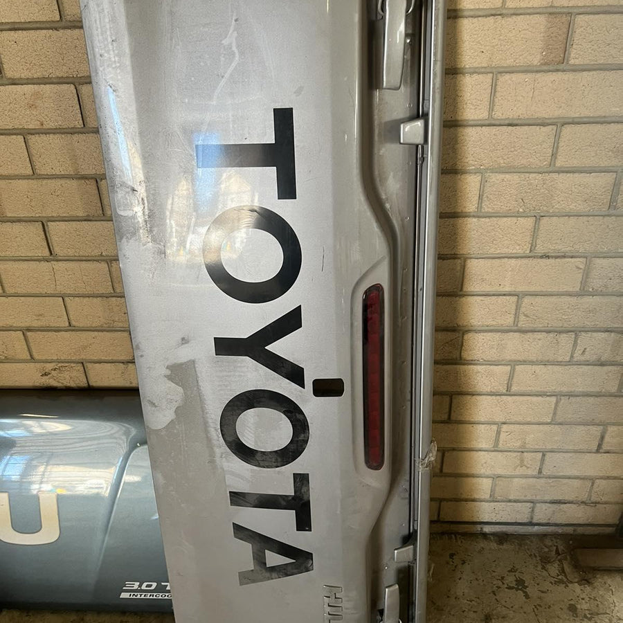 2015-2024 Toyota Hilux Bootlid Tailgate