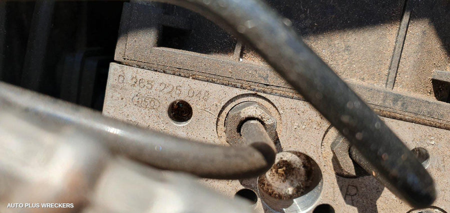 2005 Audi A4 Left Front Door