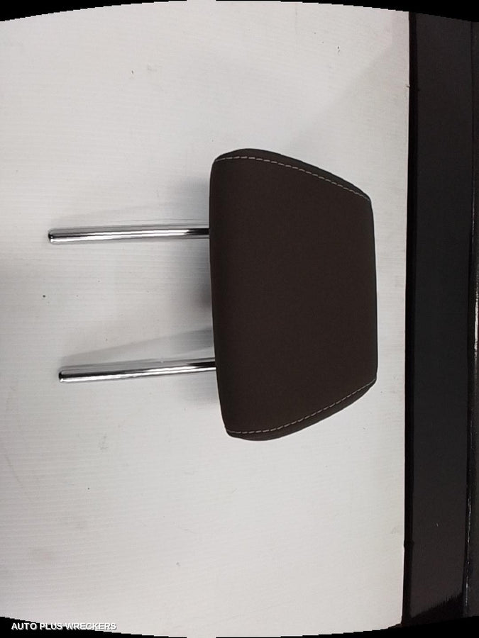 2019-2026 Mazda 2 Headrest