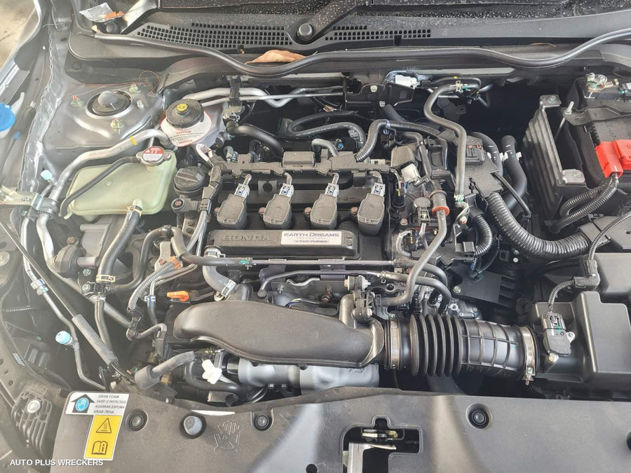 2019 Honda Civic Right Front Hub Assembly