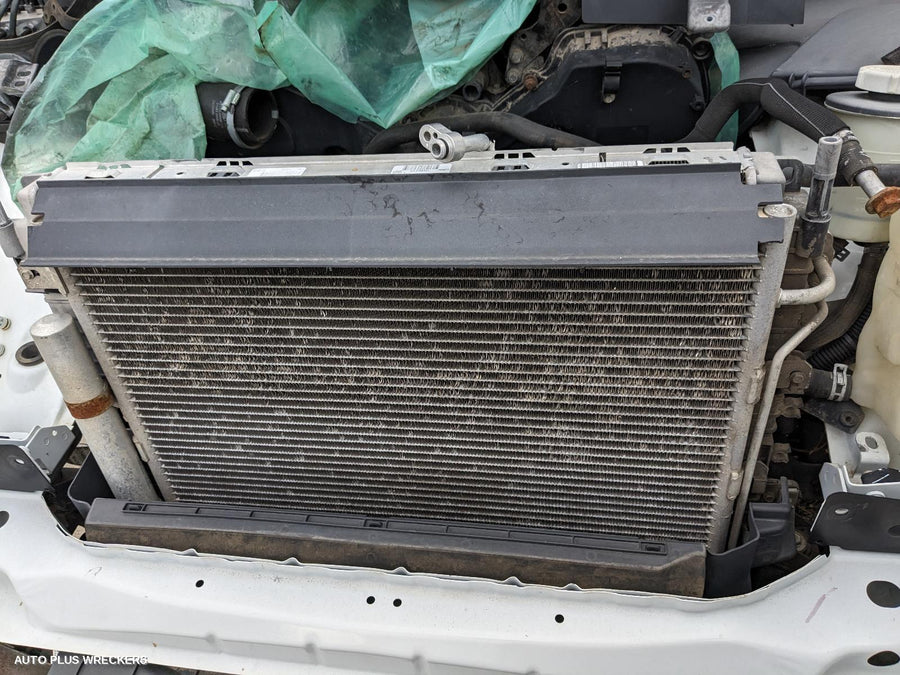 2010 Land Rover Discovery Right Front Door