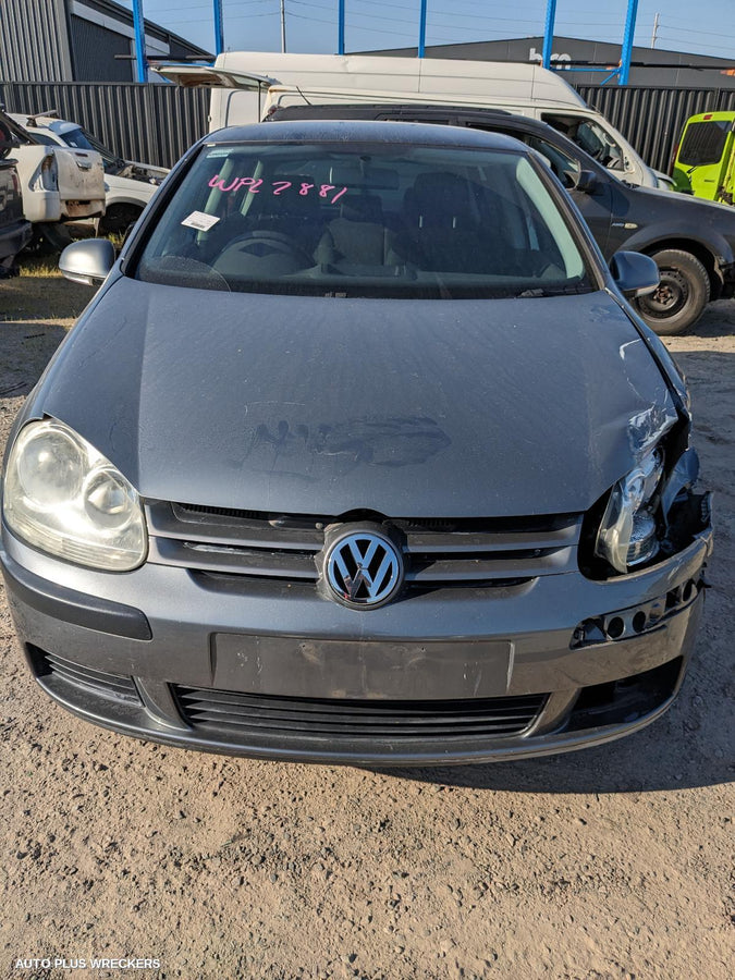 2005 Volkswagen Golf Left Door Mirror
