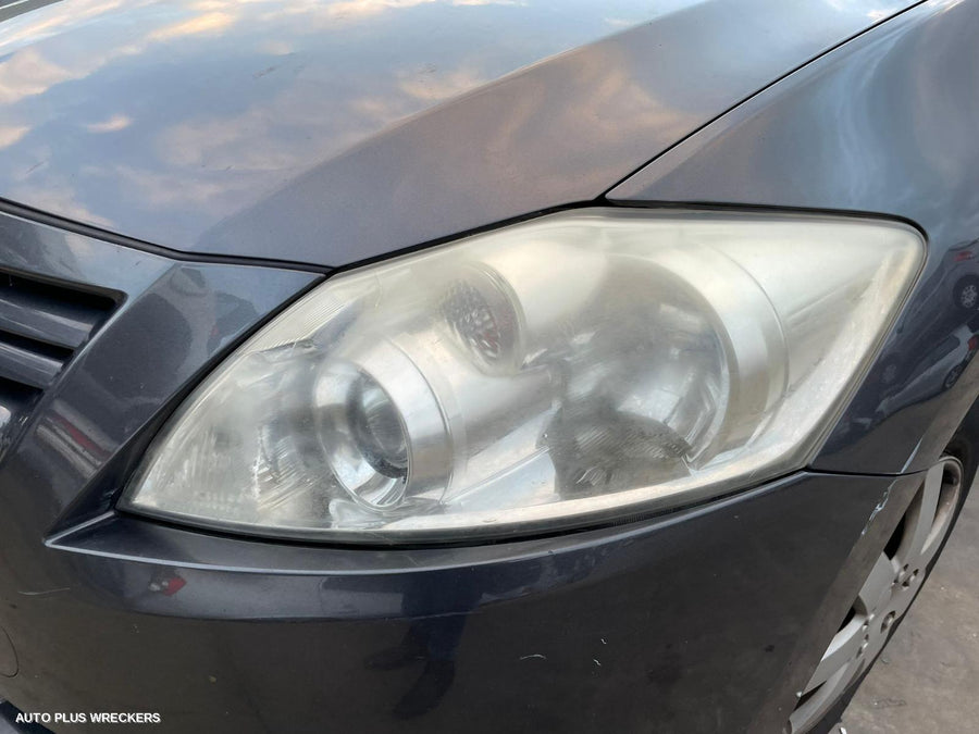 2011 TOYOTA COROLLA WASHER BOTTLE