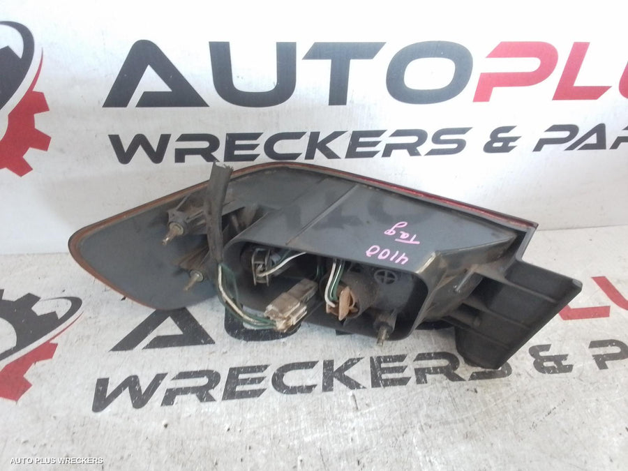 1998 Toyota Camry Left Taillight