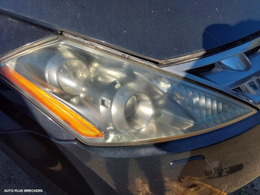2005 Nissan Murano Left Headlamp