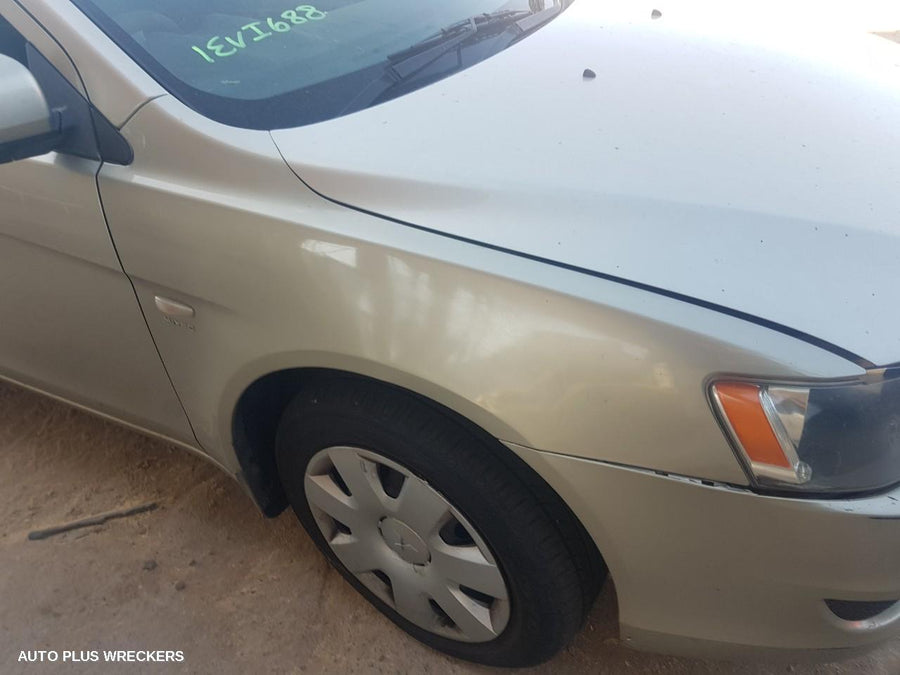 2009 Mitsubishi Lancer Right Door Mirror