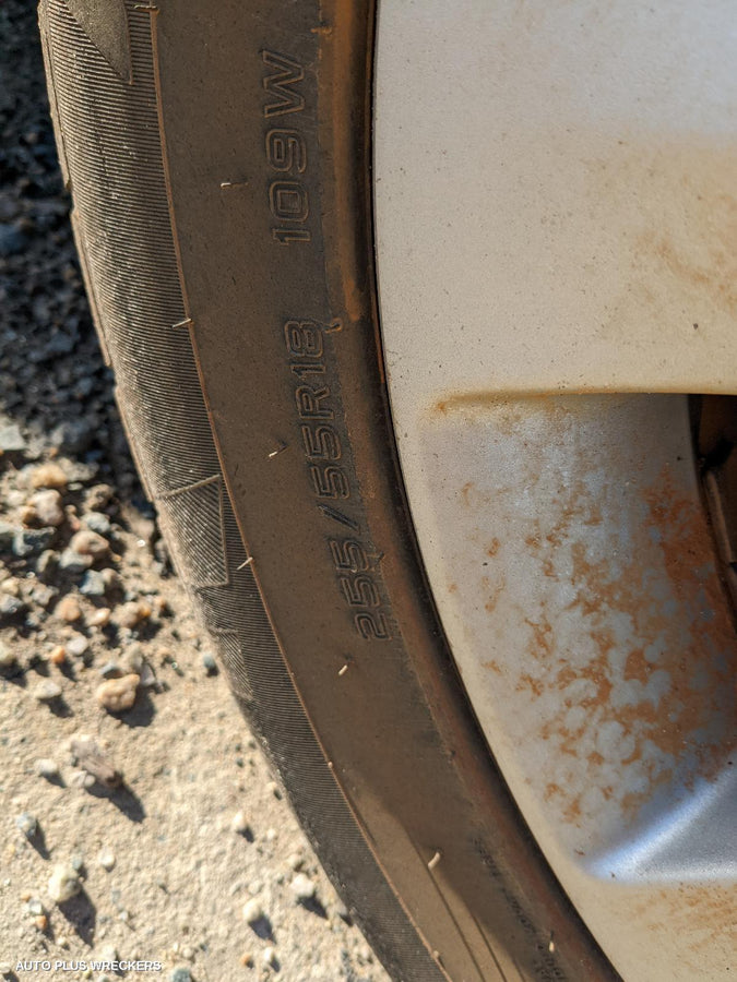 2007 Subaru Tribeca Front Bumper