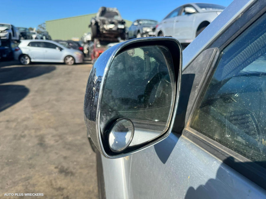 2005 Toyota Prado Left Headlamp