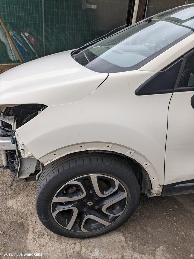 2014-2017 Renault Captur Left Door Mirror