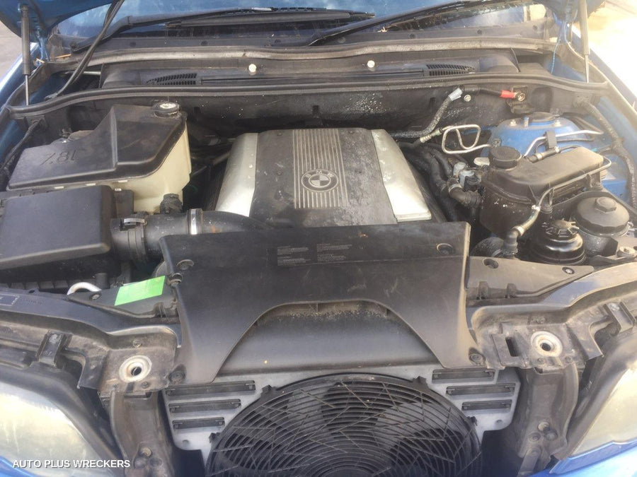 2002 Bmw X5 Left Guard