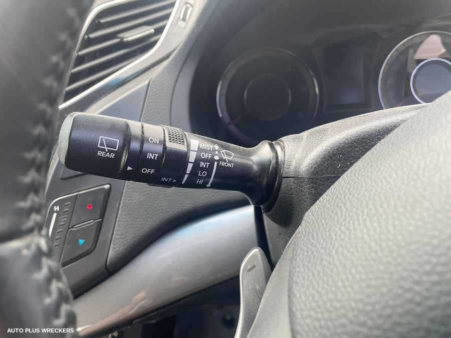 2014 Hyundai I40 Pwr Dr Wind Switch