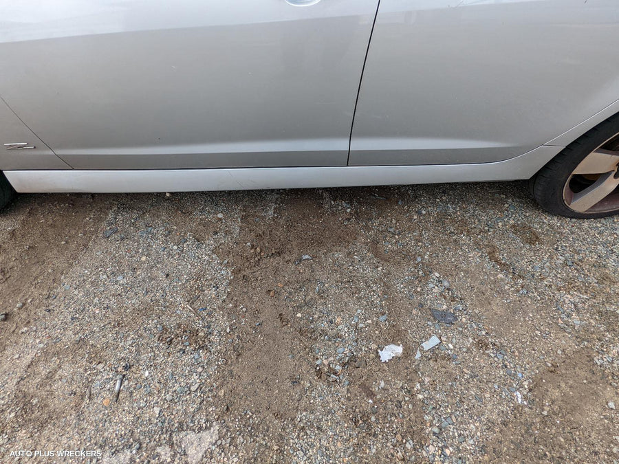 2013 Holden Commodore Left Front Hub Assembly