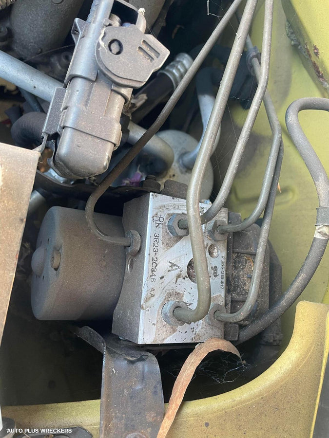 2003 Ford Falcon Left Headlamp