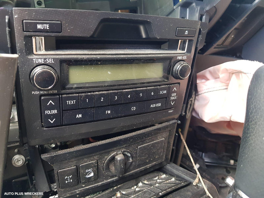 2013 Toyota Prado Radio Cd Dvd Sat Tv