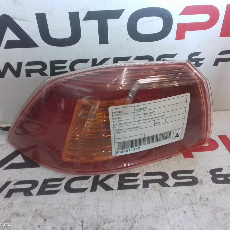 2007-2009 Mitsubishi Lancer Left Taillight
