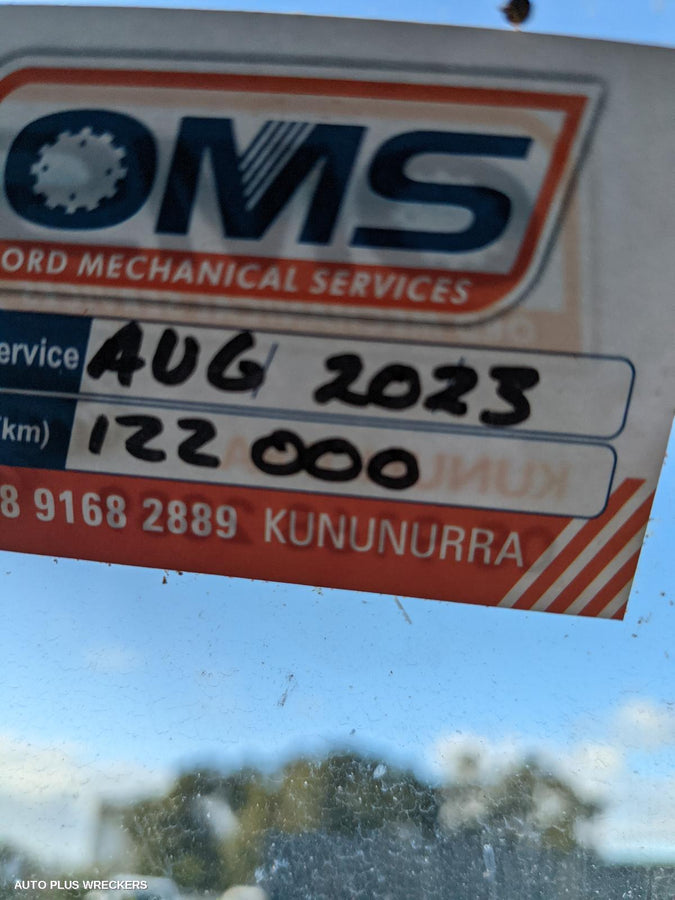 2011 Toyota Hiace Right Headlamp