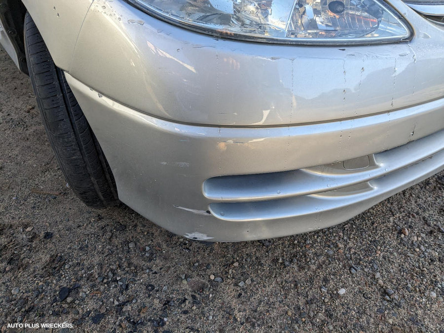 2002 Toyota Tarago Left Front Door Window