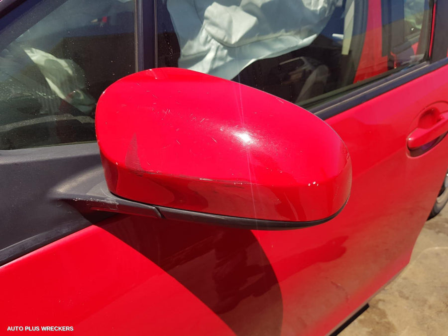 2018 Toyota Yaris Door Boot Gate Lock