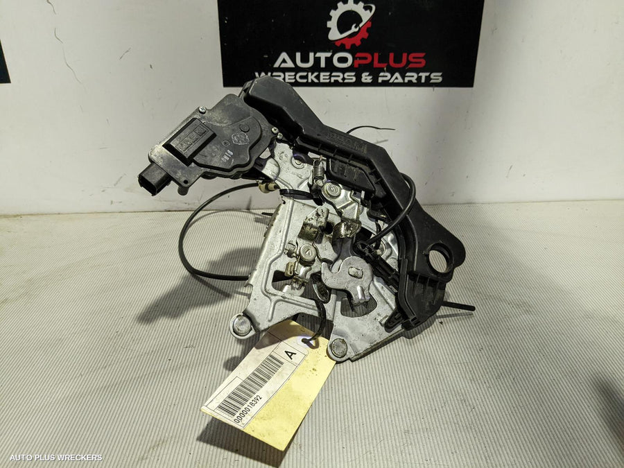 2010 Hyundai Iload/imax Door Boot Gate Lock