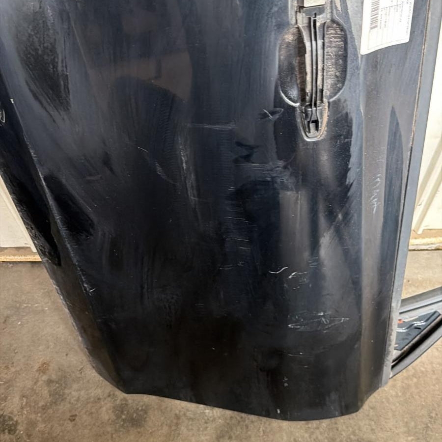 2018-2024 Ford Focus Right Front Door