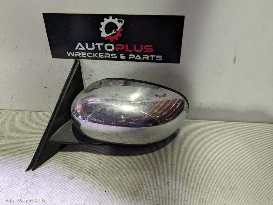 2008-2011 Chrysler 300c Left Door Mirror
