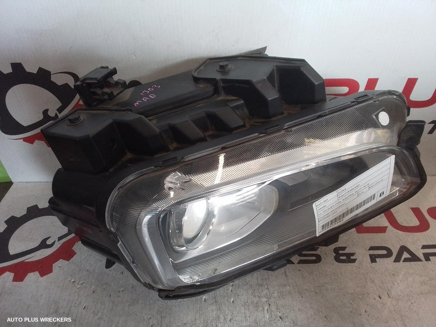2018 HYUNDAI KONA RIGHT HEADLAMP