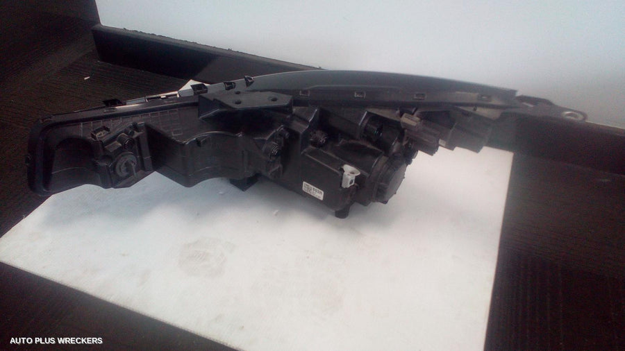 2021-2023 Hyundai I30 Right Headlamp