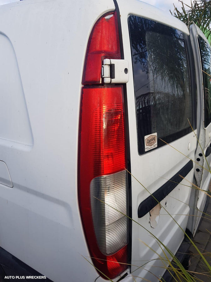 2006 Mercedes Vito Door Boot Gate Lock
