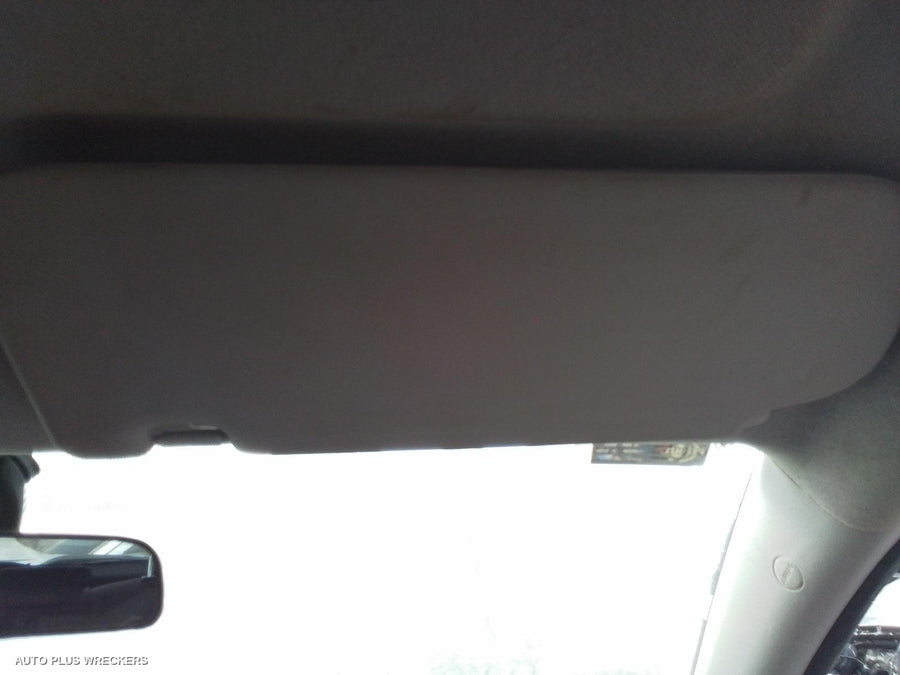 2013 Hyundai I20 Left Front Door