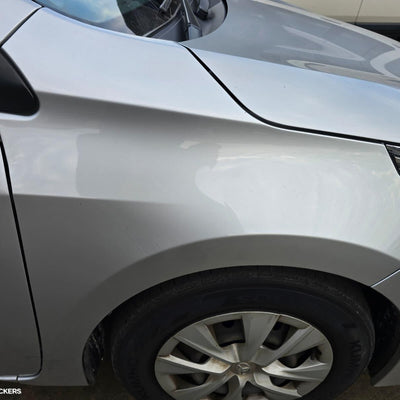 2013-2019 Toyota Corolla Headrest
