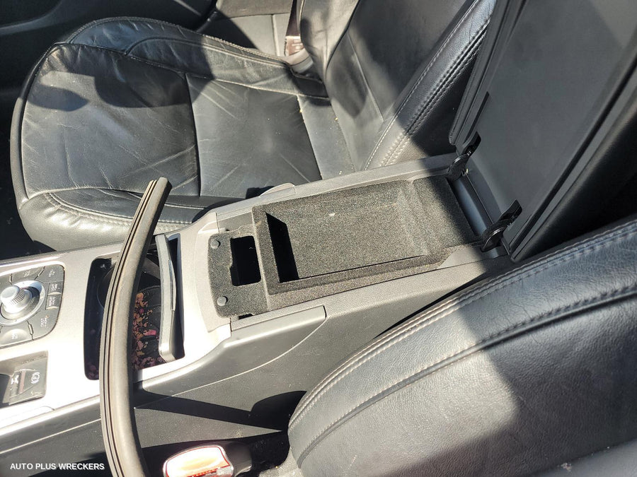 2011 Renault Latitude Right Rear Door Sliding