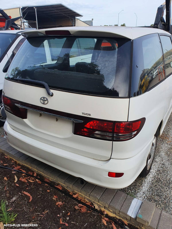 2004 Toyota Tarago Door Handle