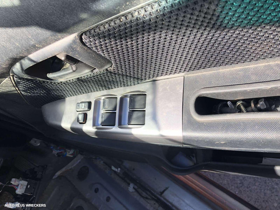 2015 TOYOTA HILUX WHEEL MAG