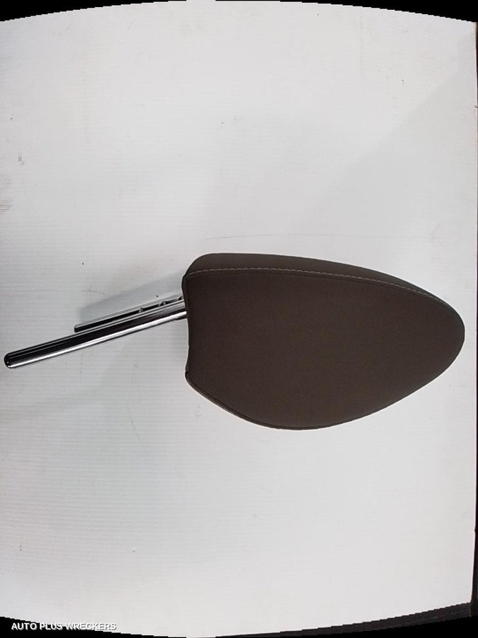 2019-2026 Mazda 2 Headrest
