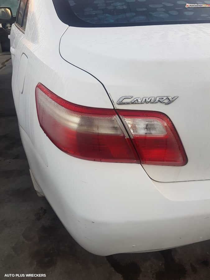 2007 Toyota Camry Left Indicator Fog Side