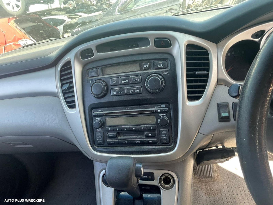 2005 TOYOTA KLUGER LEFT REAR DOOR SLIDING
