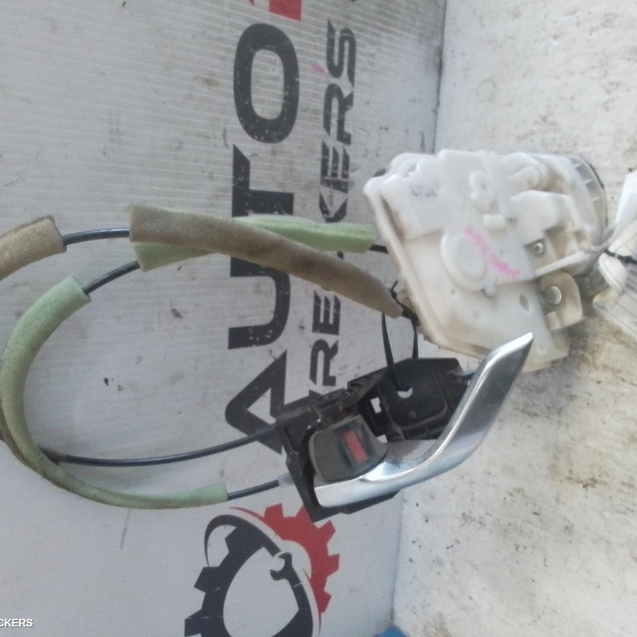 2013-2019 Mazda 3 Door Boot Gate Lock